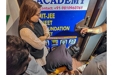 MCD seals coaching centre in Delhi